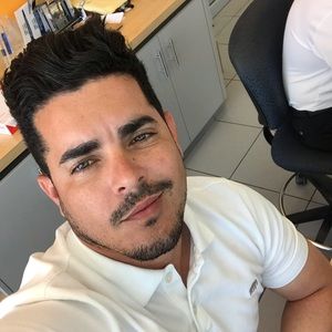 Meet your Posher, Erik